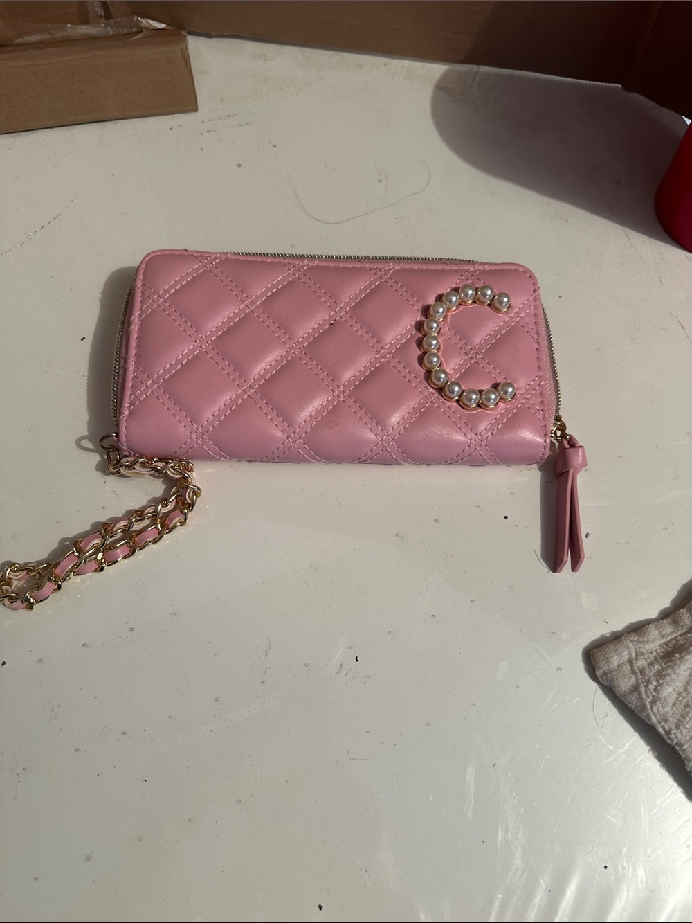 Source Unknown Pink Quilted Pearl-C Resizable Wallet Crossbody